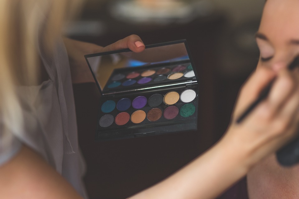 Maquillador profesional a domicilio 1