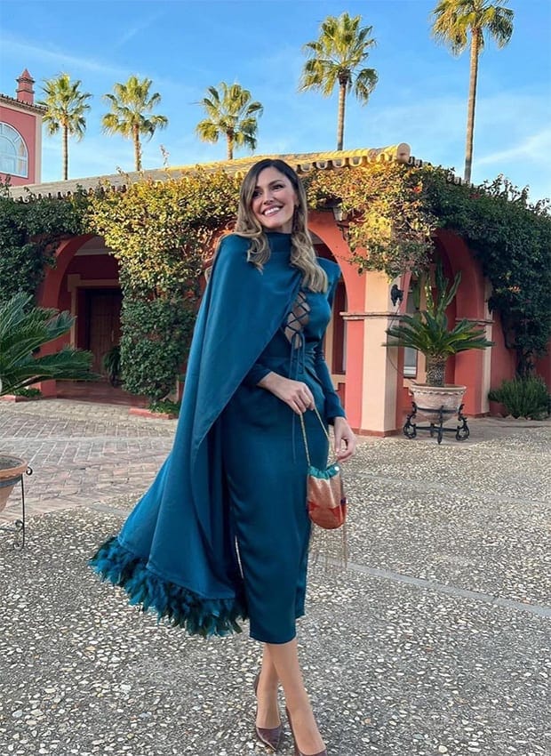 invitada de boda en invierno 