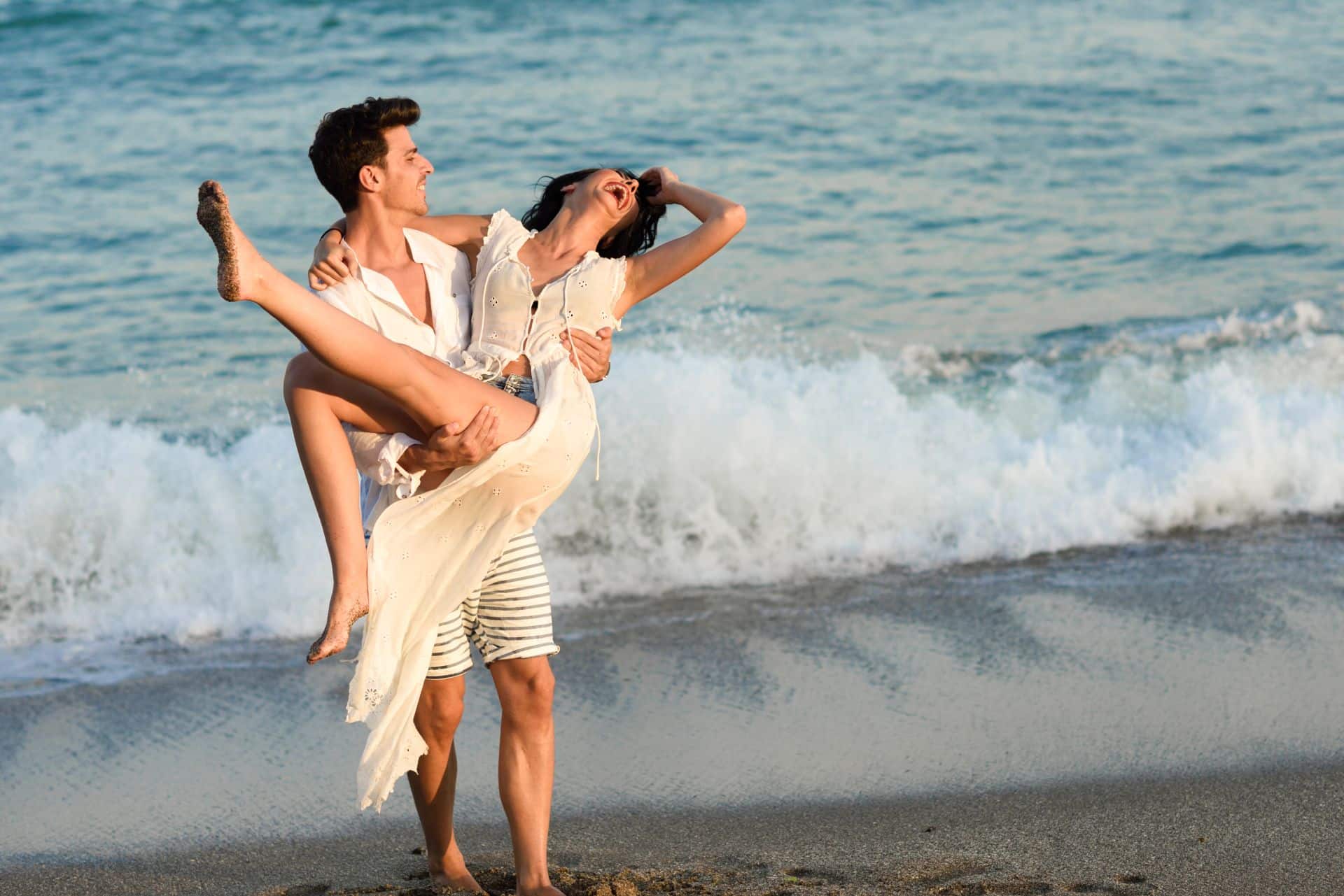 ✈️🌍 ¡Descubre el Romance en Destinos Únicos! Planifica Viajes Increíbles para una Boda Inolvidable. 💑💖