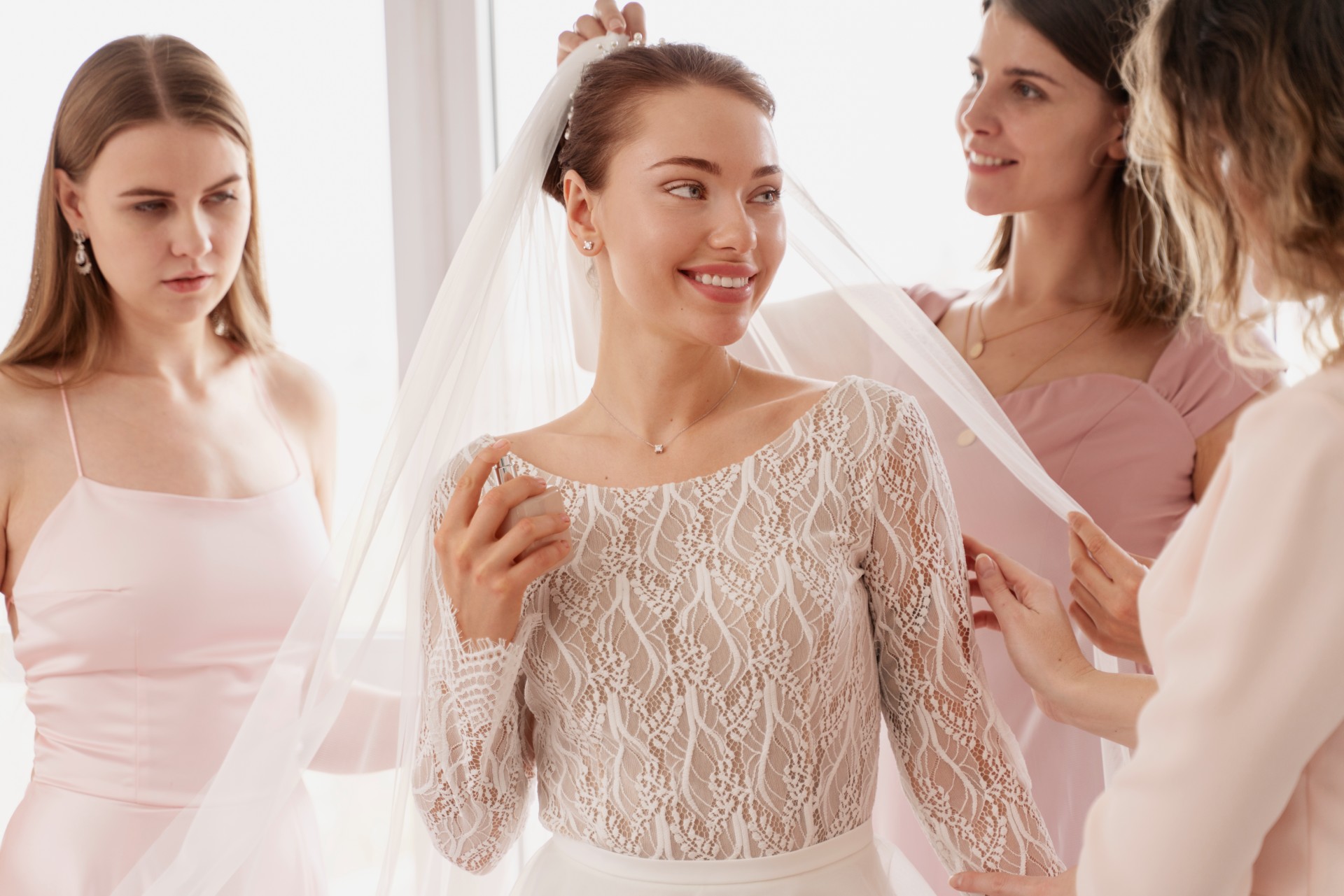 Eusebio Sánchez: La Historia y el Legado del Diseñador que Marca Tendencia en las Bodas