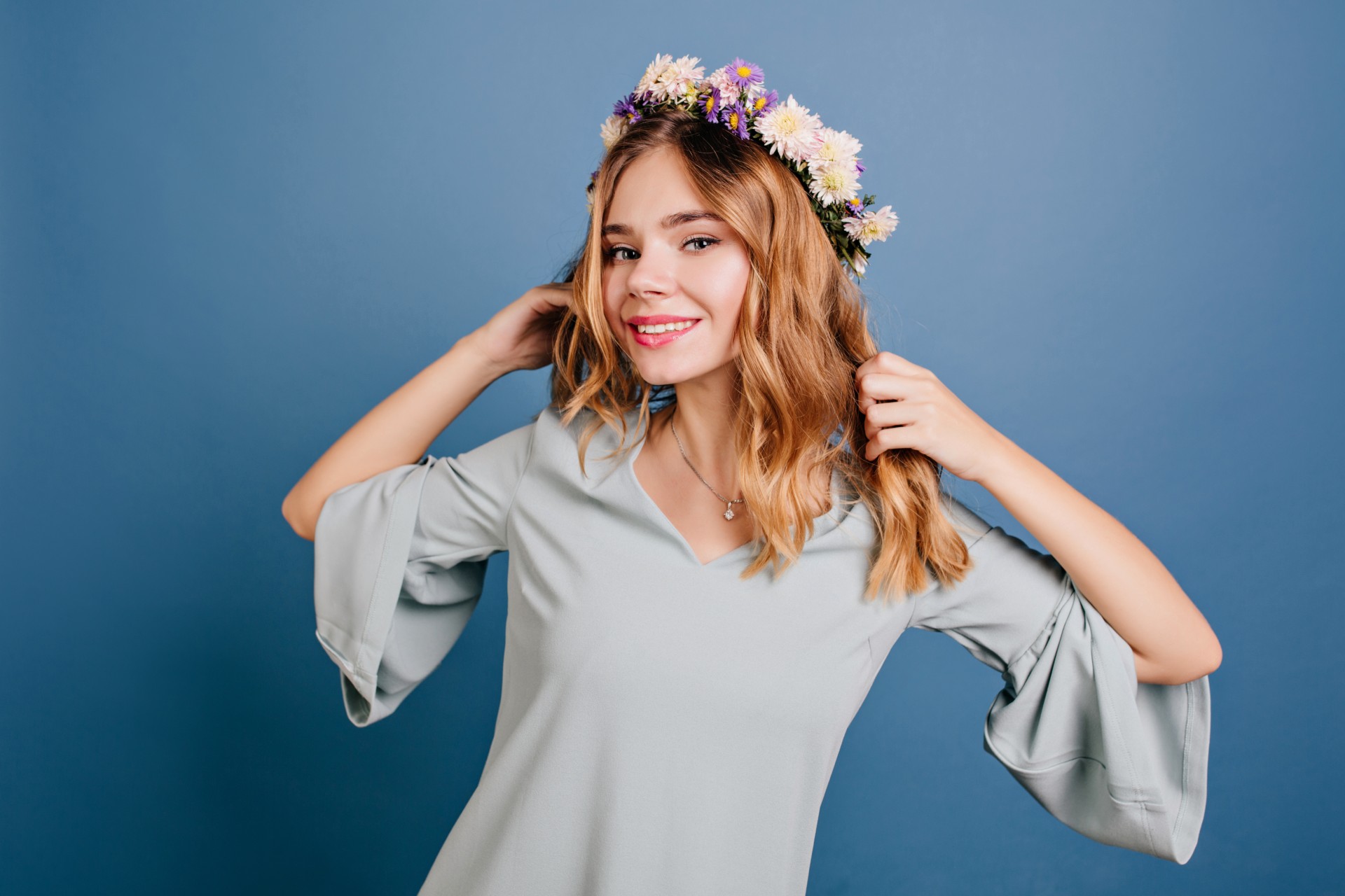 ¿Qué Diadema Elegir para tu Look de Invitada a Boda?